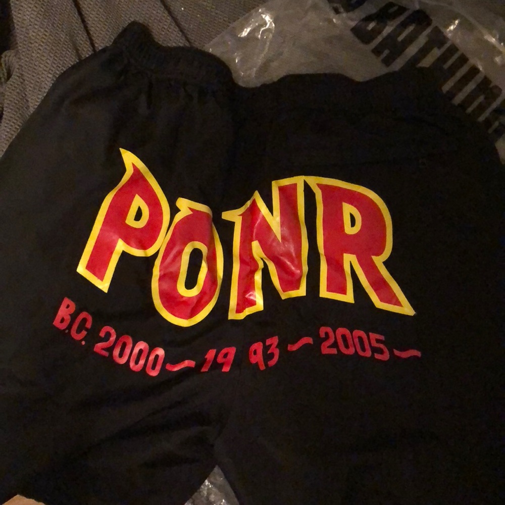 Bape shorts - Picture 2 of 2